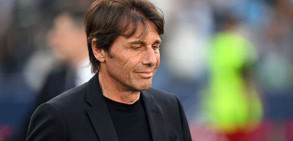 Manchester United Eye Antonio Conte for Managerial Role Amid Poor Start to Season