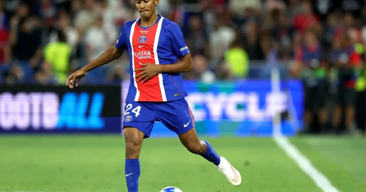 PSG's Senny Mayulu Injured During France U21 Match