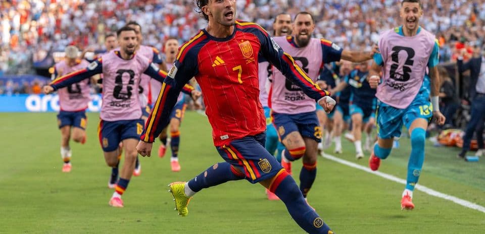 Liverpool Targets Spain World Cup Star Ferran Torres Amid Barcelona Contract Uncertainty