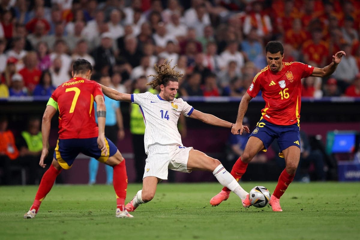 France vs Spain: A Tactical Battle That Could Shape Football’s Future