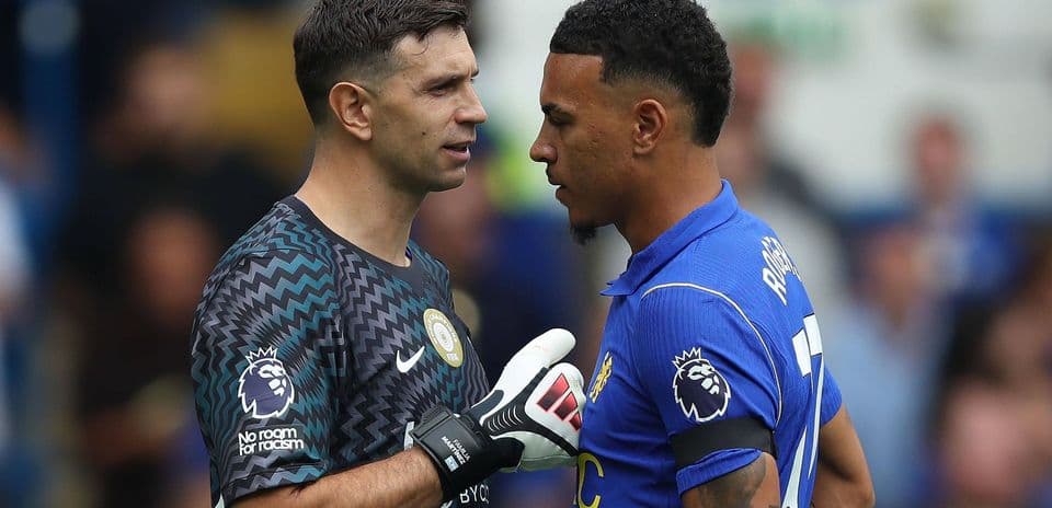 Unai Emery Rejects Talk of Friendship with Chelsea Despite Heavy Transfer Activity