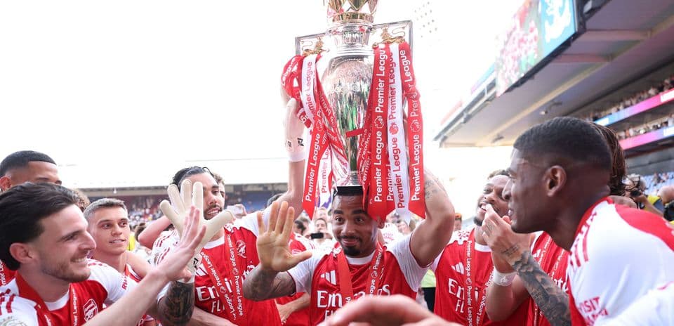 Napoli Pursues Premier League Trio: Gabriel Jesus, Joshua Zirkzee, and Nicolas Jackson in Their Sights