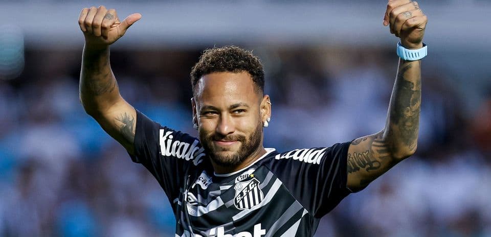 Neymar's Family Firm Clears Santos' Debt, Ending FIFA Transfer Ban
