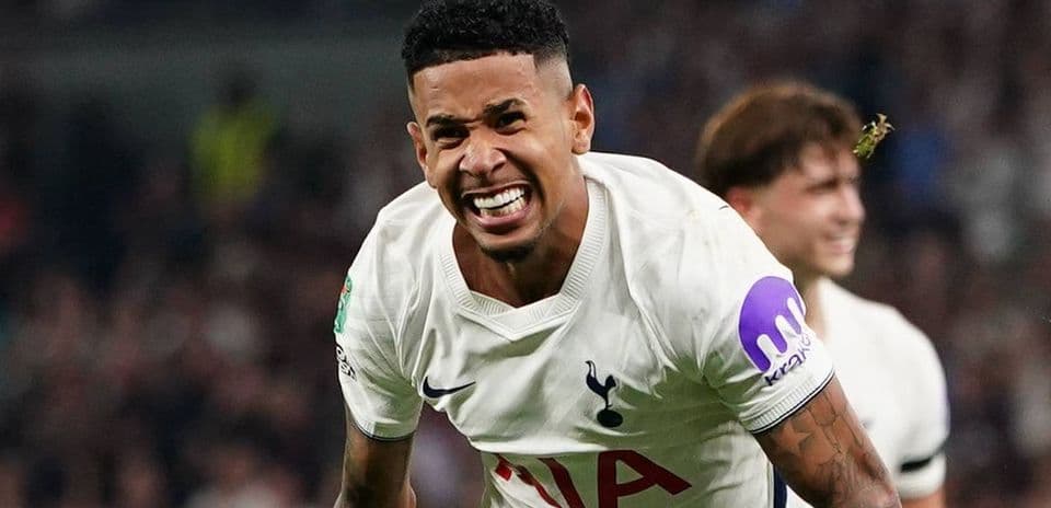 Roberto De Zerbi Sets Goal Target for Savio After Stunning Tottenham Debut