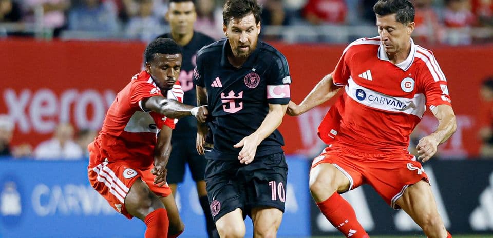 Messi and Lewandowski Shine as Inter Miami and Chicago Fire Draw in Historic MLS Match