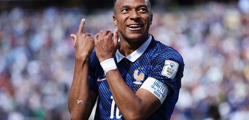 France vs Sweden: TV Channel, Kick-Off Time and Viewing Guide for World Cup Round of 32