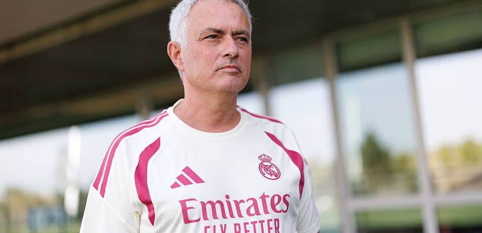Real Madrid Secures Unexpected Striker Carlos Espí in Rapid Deal