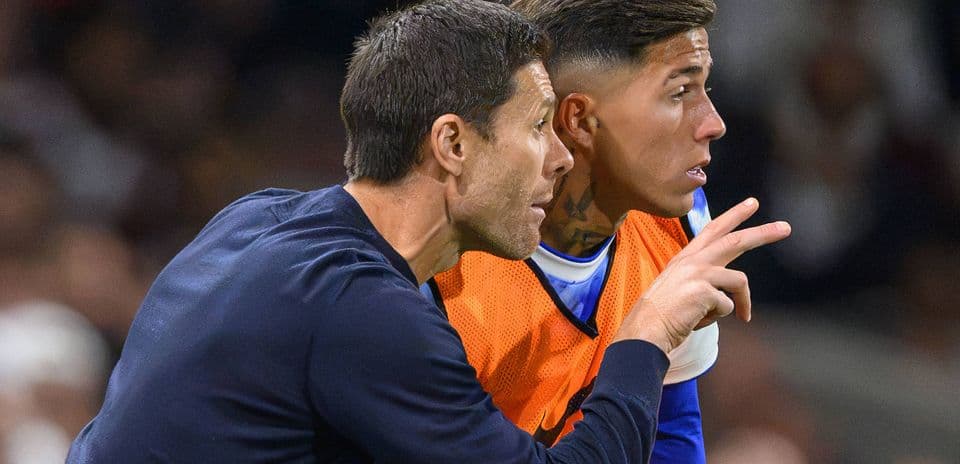 Xabi Alonso Updates on Enzo Fernandez and Pedro Neto Transfers as Manchester City Pursues British Record Deal