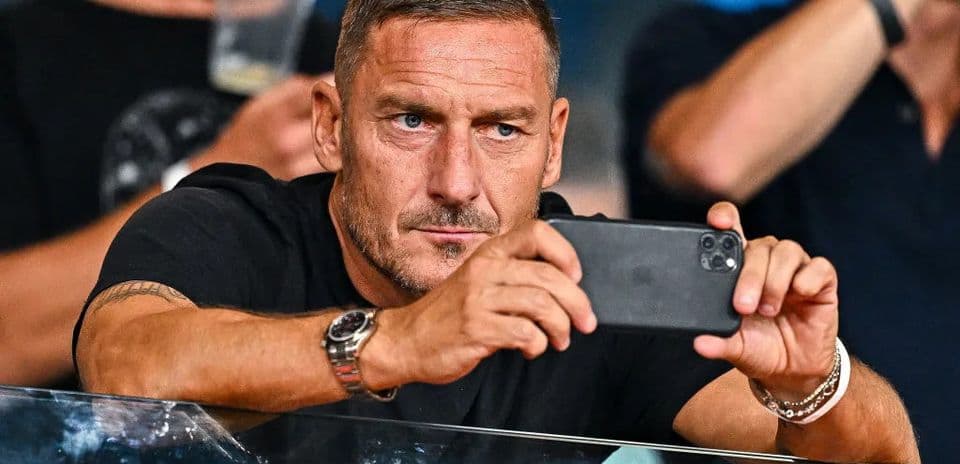 Francesco Totti Confirms Offers from Top European Clubs at Age 48