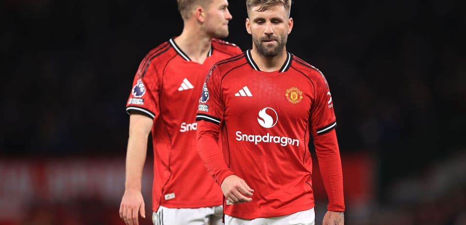 Paul Scholes Calls on Manchester United to Sign Newcastle’s Lewis Hall for £75m Amid Luke Shaw’s Defensive Issues