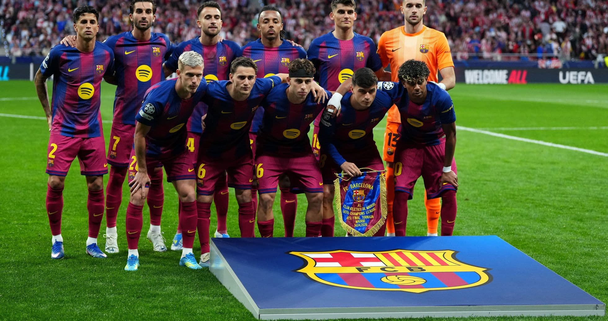 Barcelona Defender Jules Koundé Faces Crucial Choice as Tottenham Offers €65 Million