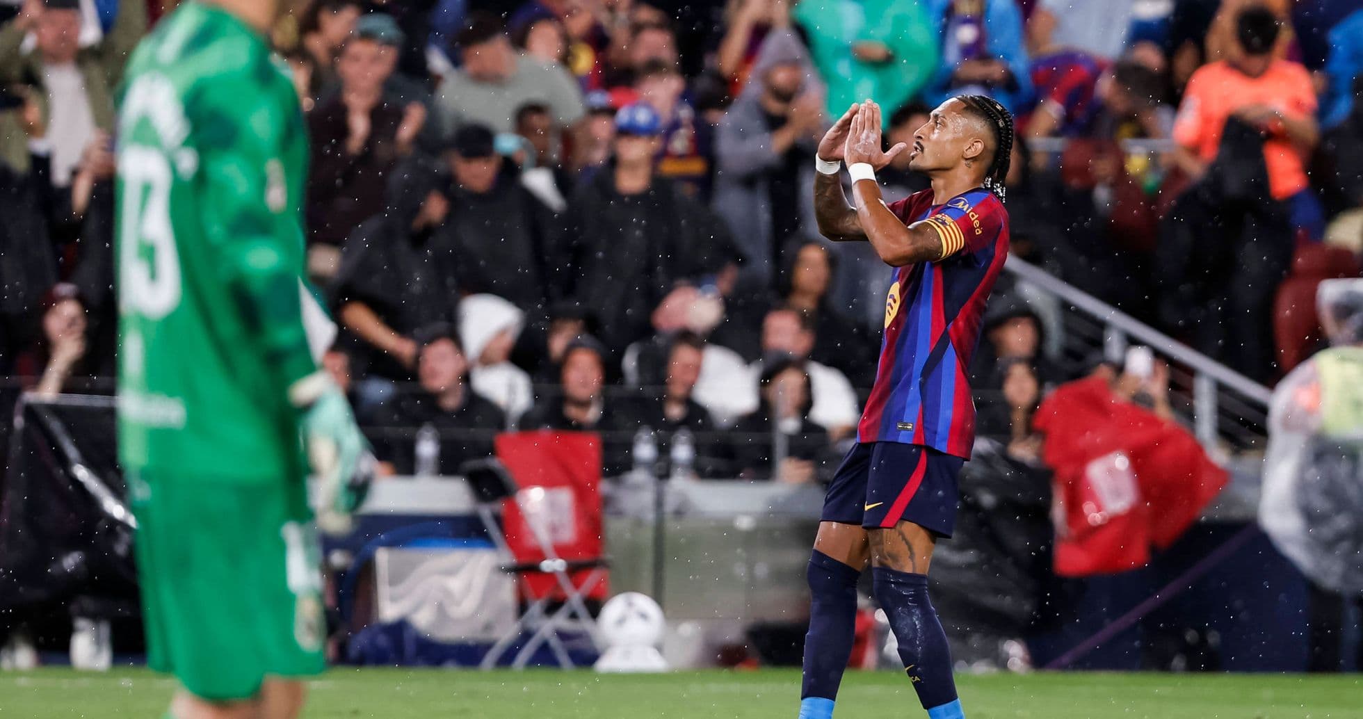 Raphinha’s Hat-Trick Powers Barcelona to 7-2 Win and Reveals Key to Team’s Winning Streak