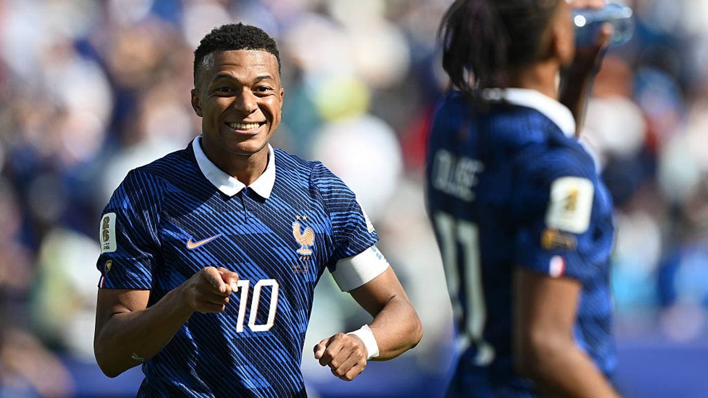 France Triumphs Over Senegal as Mbappé Sets New Scoring Records