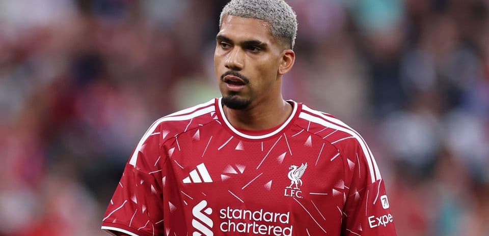 Ronald Araujo Shocked by Premier League's Intensity After Liverpool Loan from Barcelona