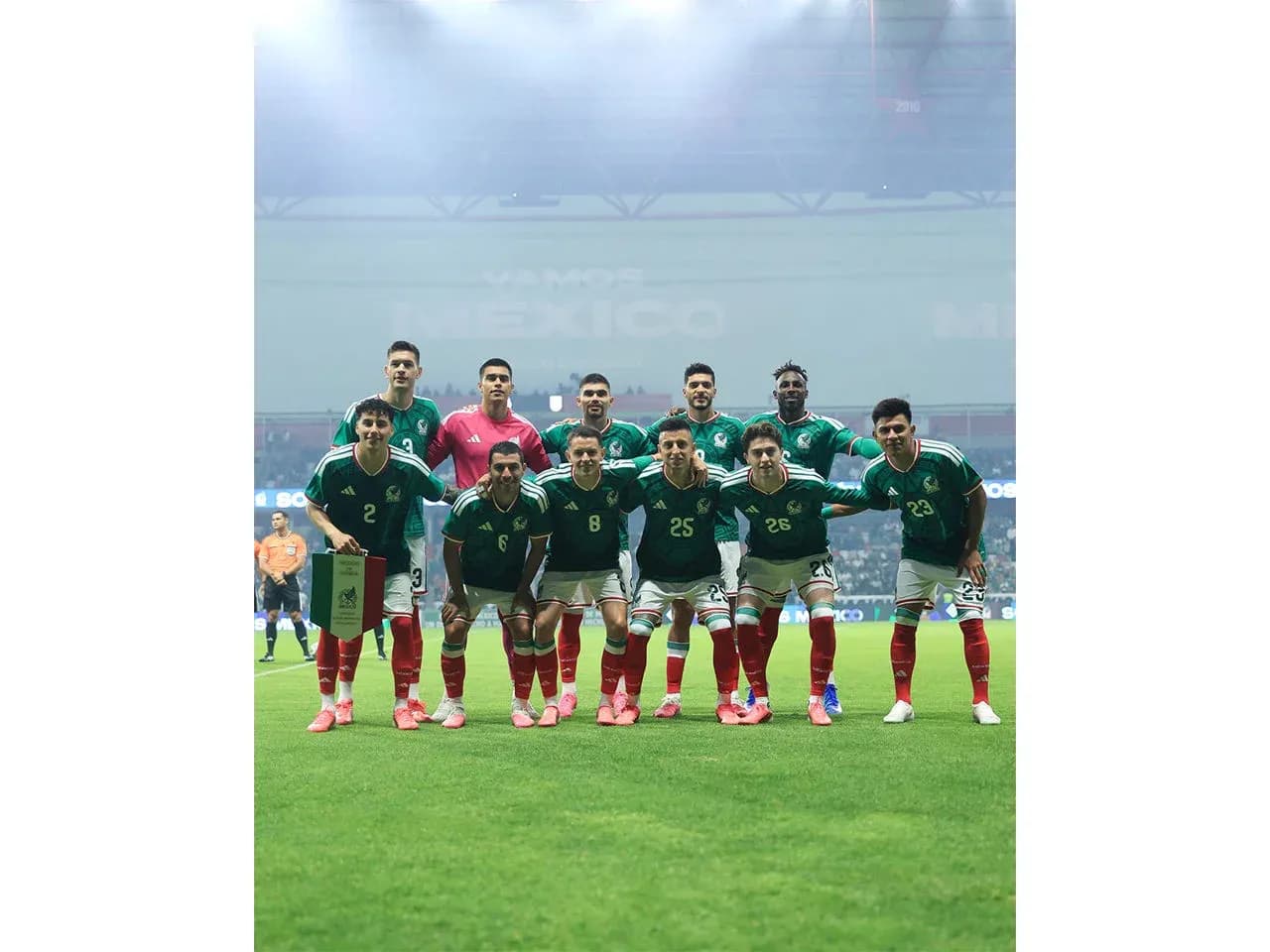 Mexico national team posing for a photo Mexico national team posing for a photo