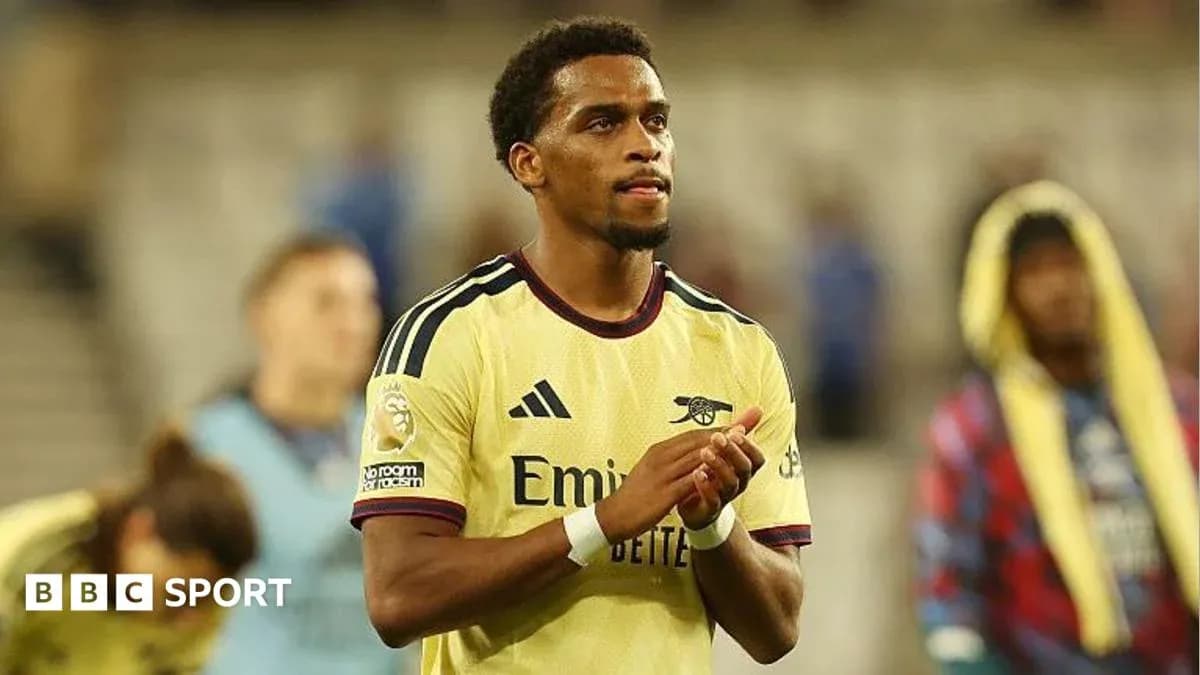 Player applauding fans after the match Player applauding fans after the match
