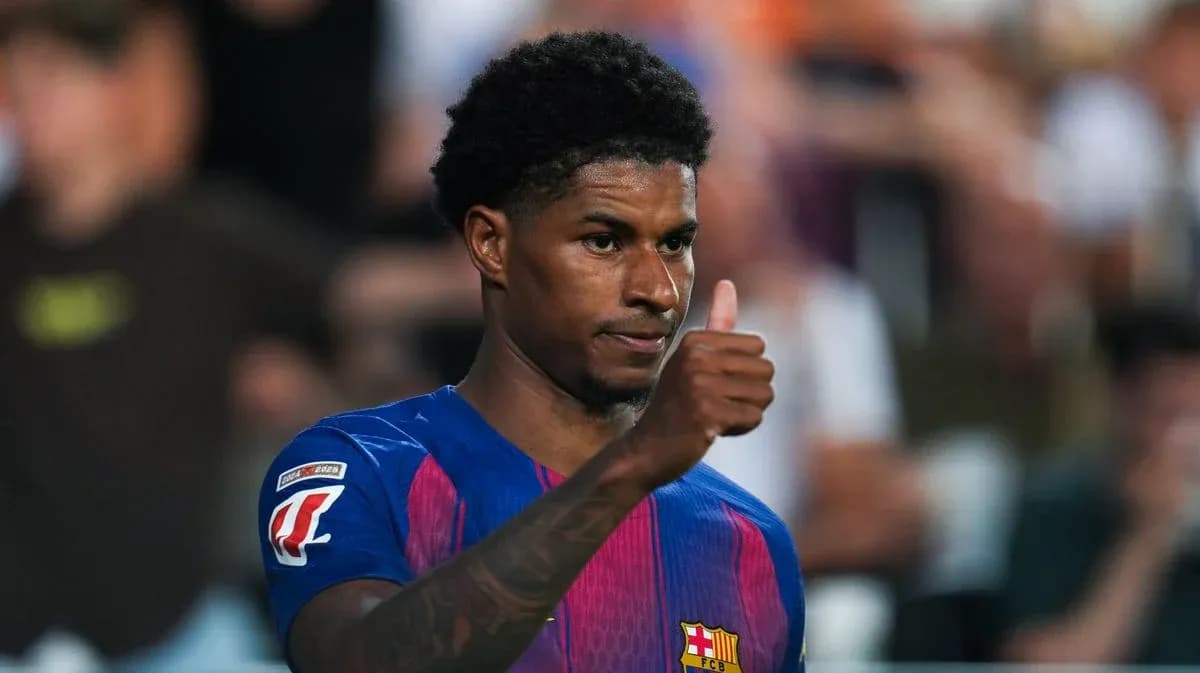 Player giving thumbs up during match Player giving thumbs up during match