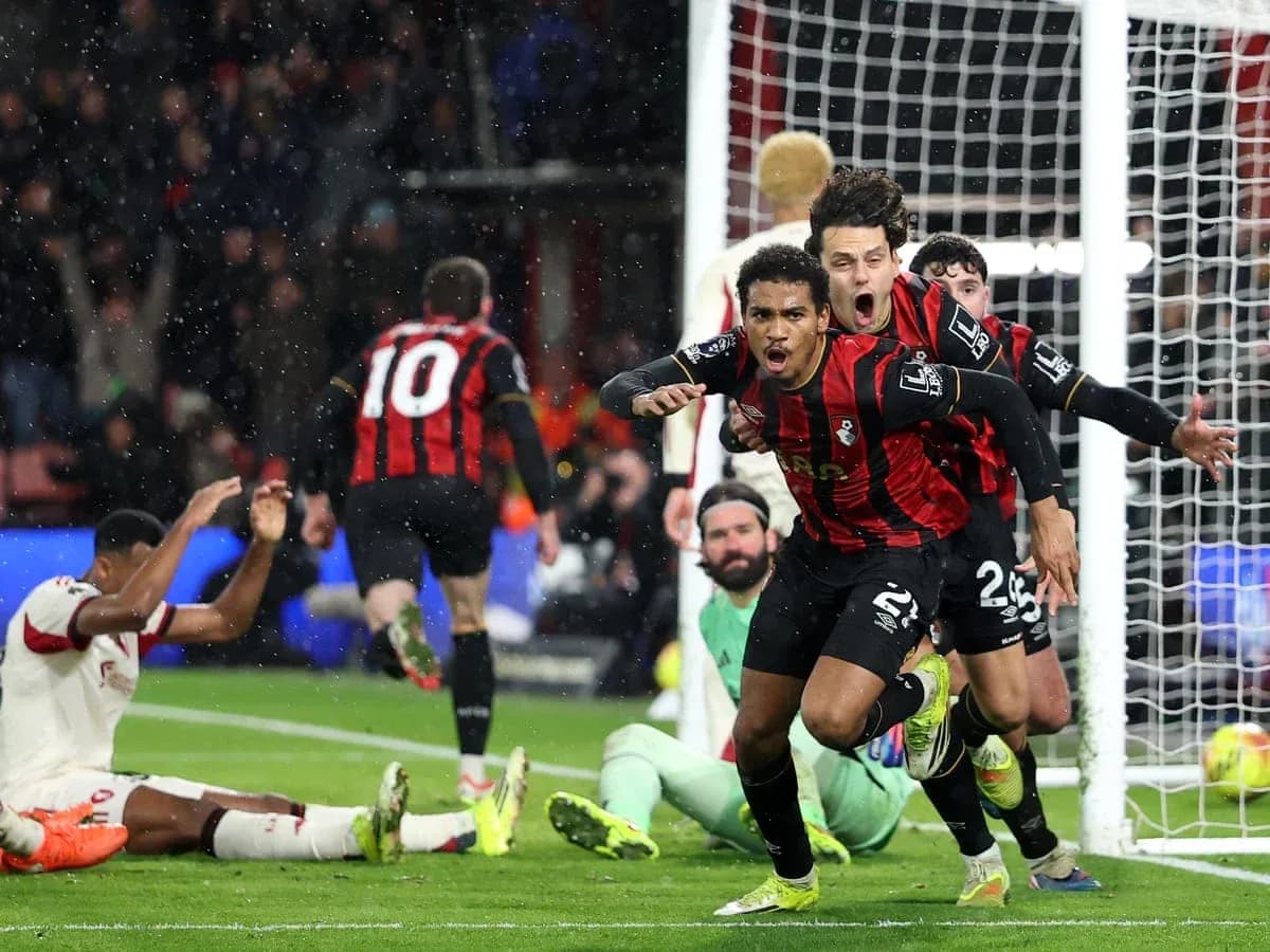 Bournemouth players celebrate goal against Liverpool Bournemouth players celebrate goal against Liverpool