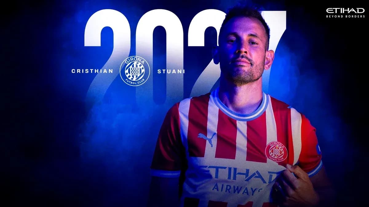 Cristhian Stuani posing in Girona FC jersey Cristhian Stuani posing in Girona FC jersey
