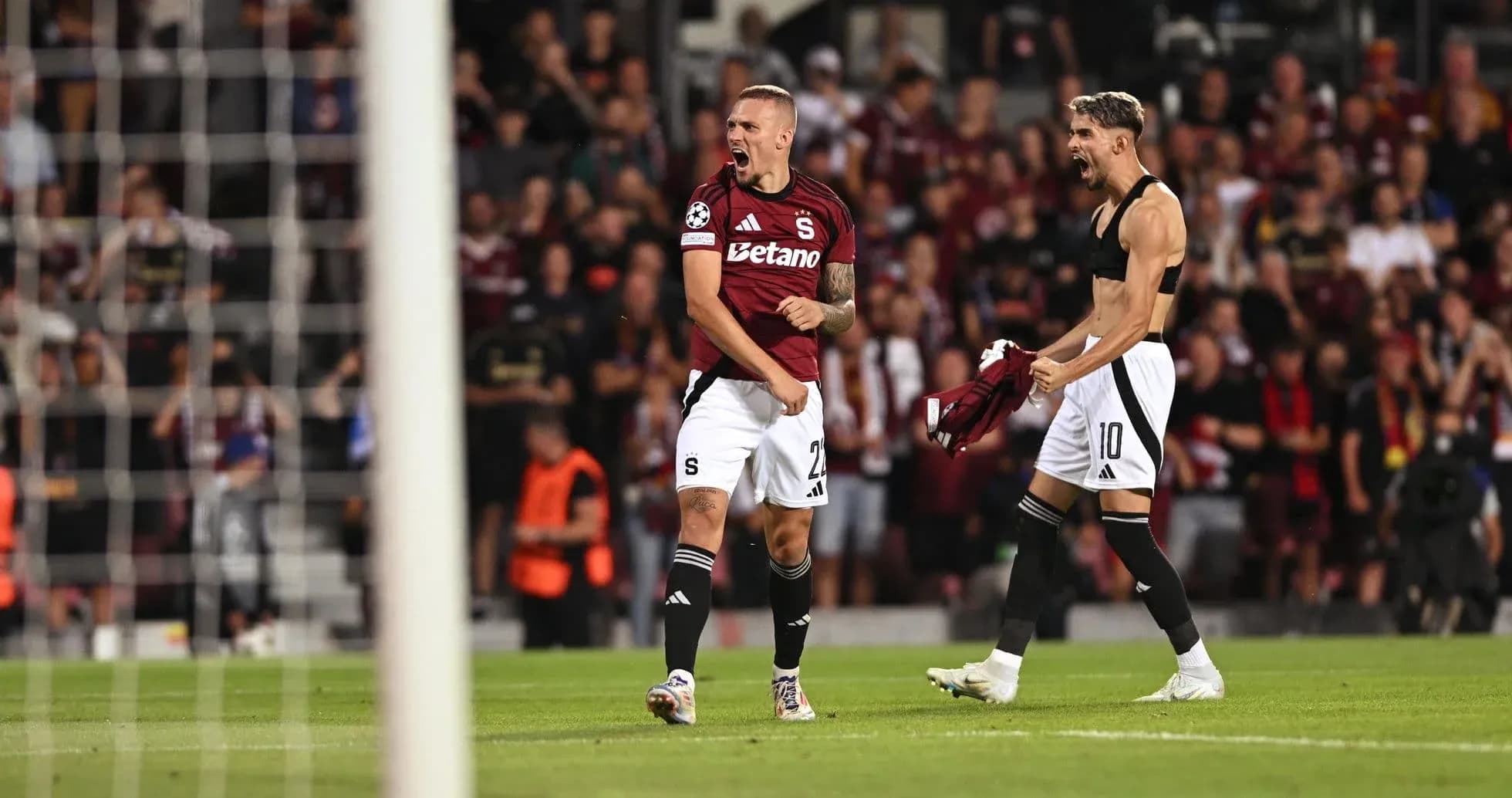 Sparta Praha players celebrating during match Sparta Praha players celebrating during match