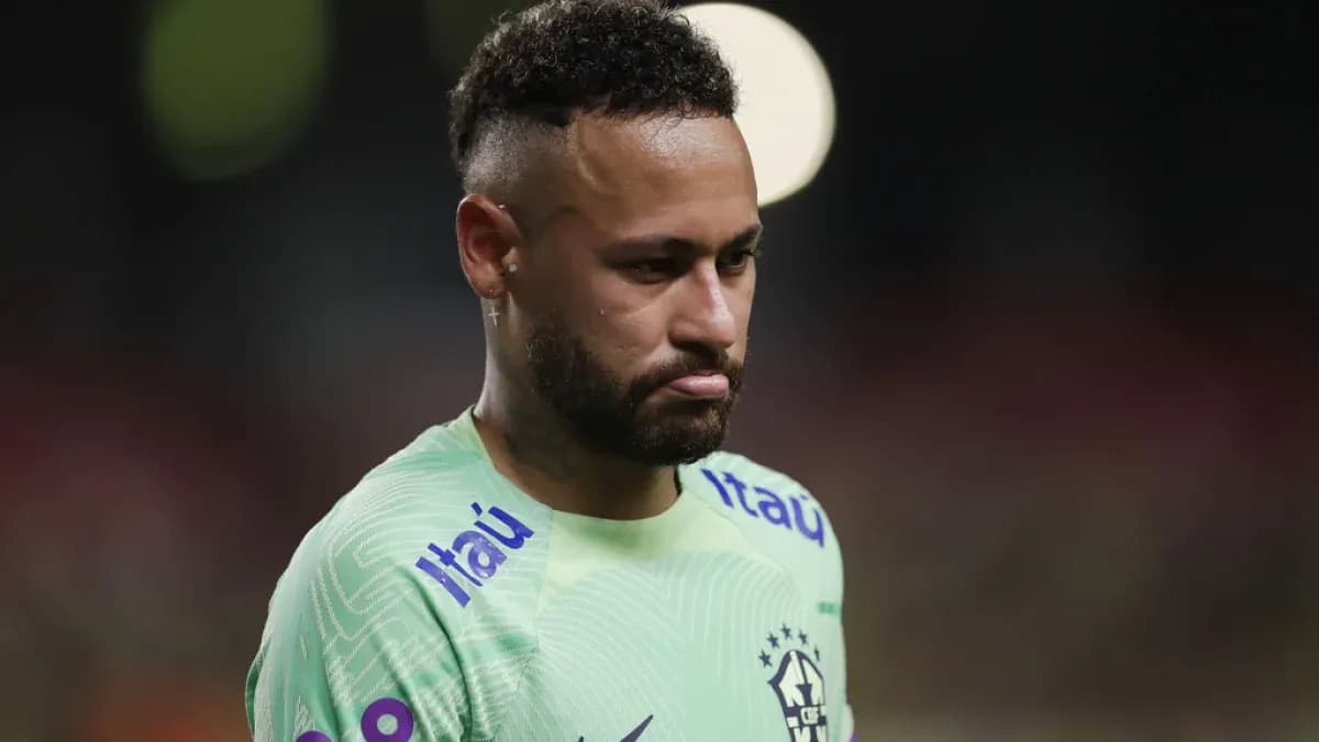 Neymar in Brazil kit during match introspection Neymar in Brazil kit during match introspection