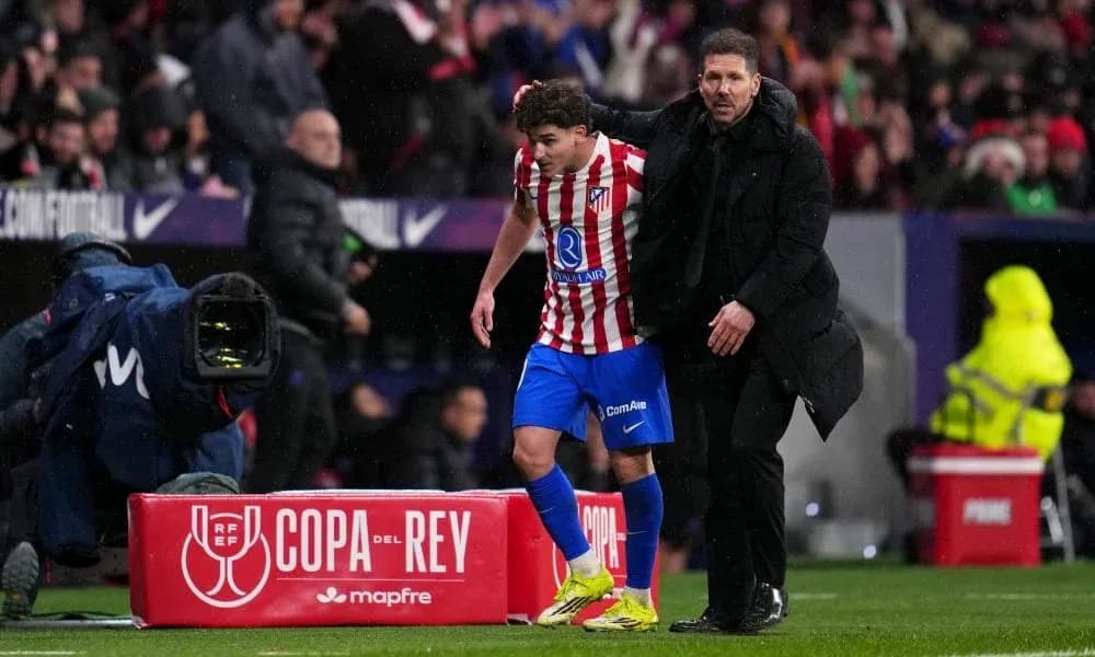 Player substituted during Copa del Rey match Player substituted during Copa del Rey match