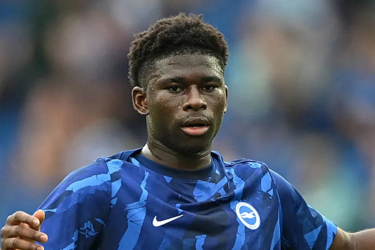 Player in blue jersey during football match Player in blue jersey during football match