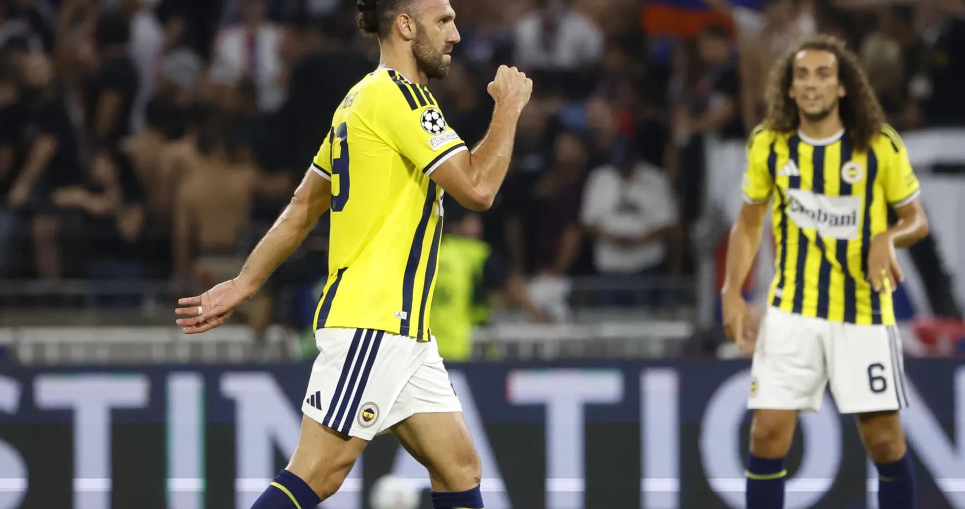 Fenerbahçe players celebrating during Champions League match Fenerbahçe players celebrating during Champions League match