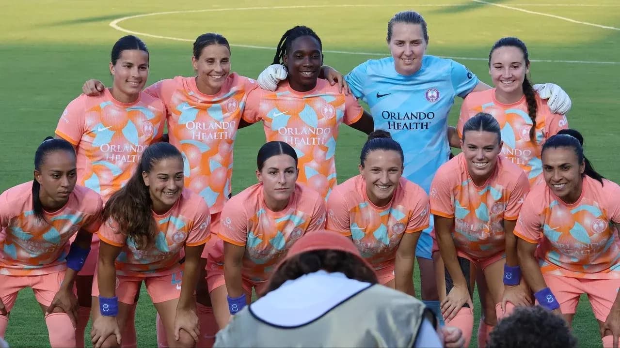 Orlando Pride women's team posing for photo Orlando Pride women's team posing for photo