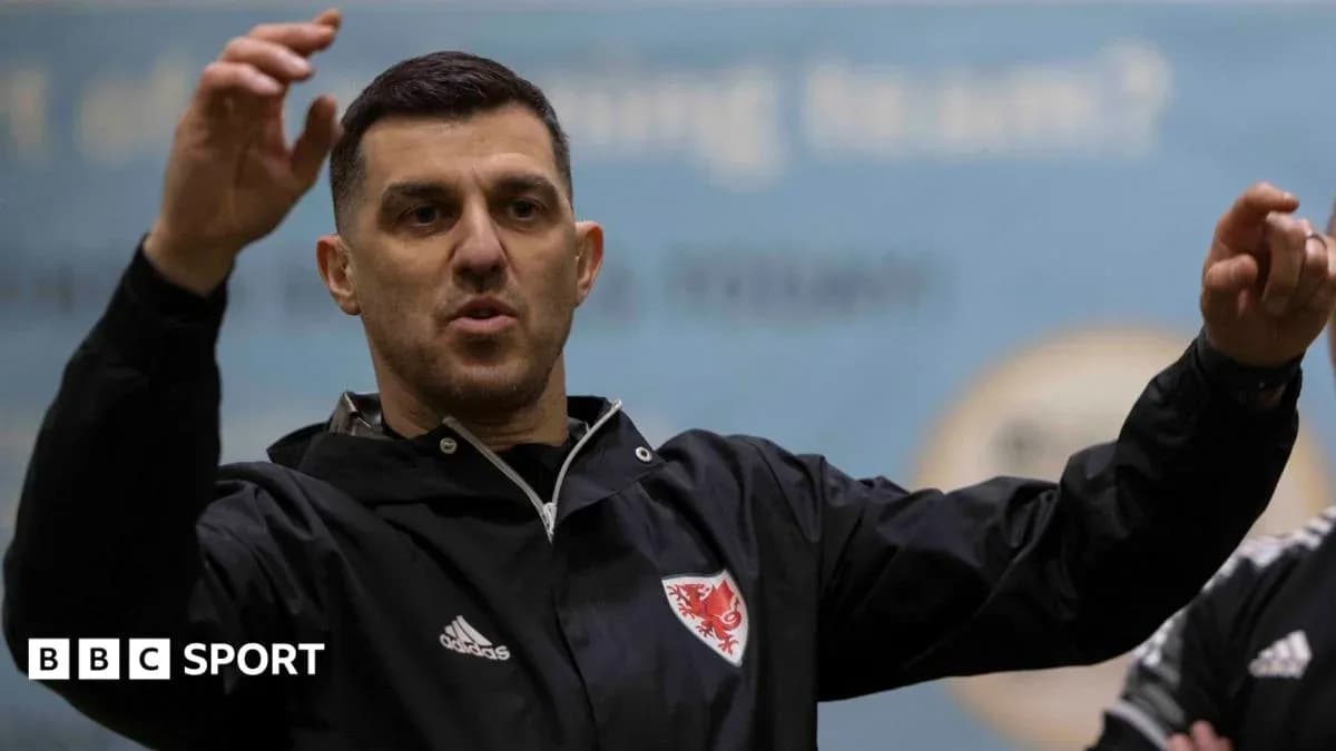 Coach gesturing during training session indoors Coach gesturing during training session indoors