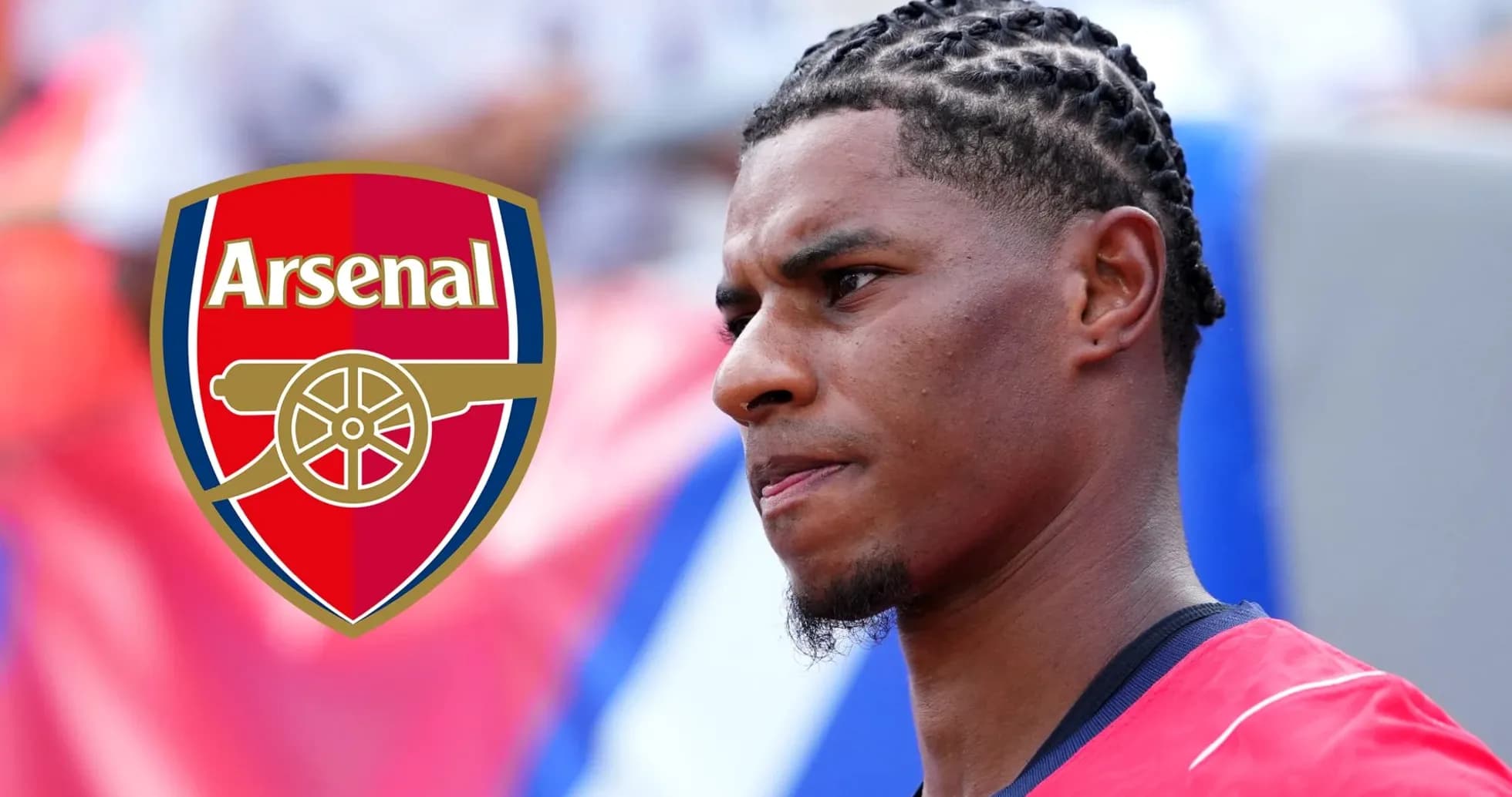Player in Arsenal jersey with team logo background Player in Arsenal jersey with team logo background