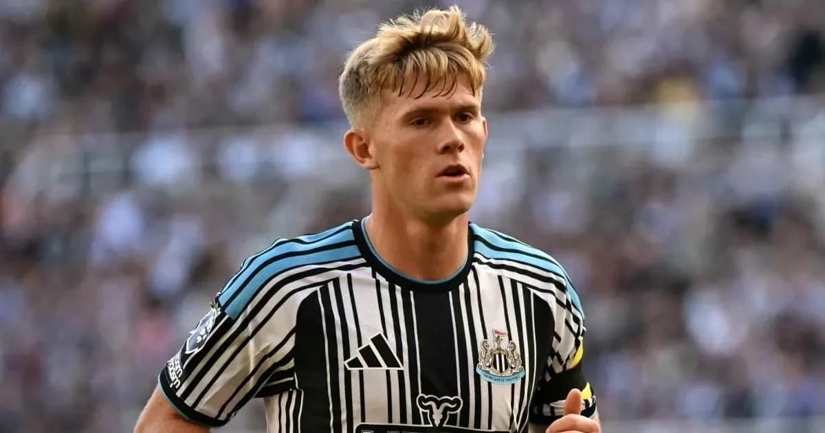 Player in Newcastle United jersey during match Player in Newcastle United jersey during match