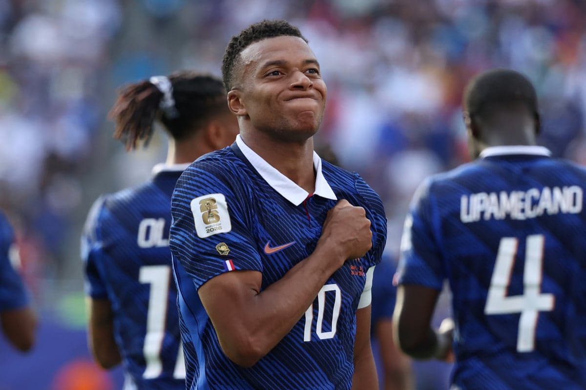 World Cup 2026 Golden Boot Race Heats Up as Mbappe Overtakes Messi World Cup 2026 Golden Boot Race Heats Up as Mbappe Overtakes Messi