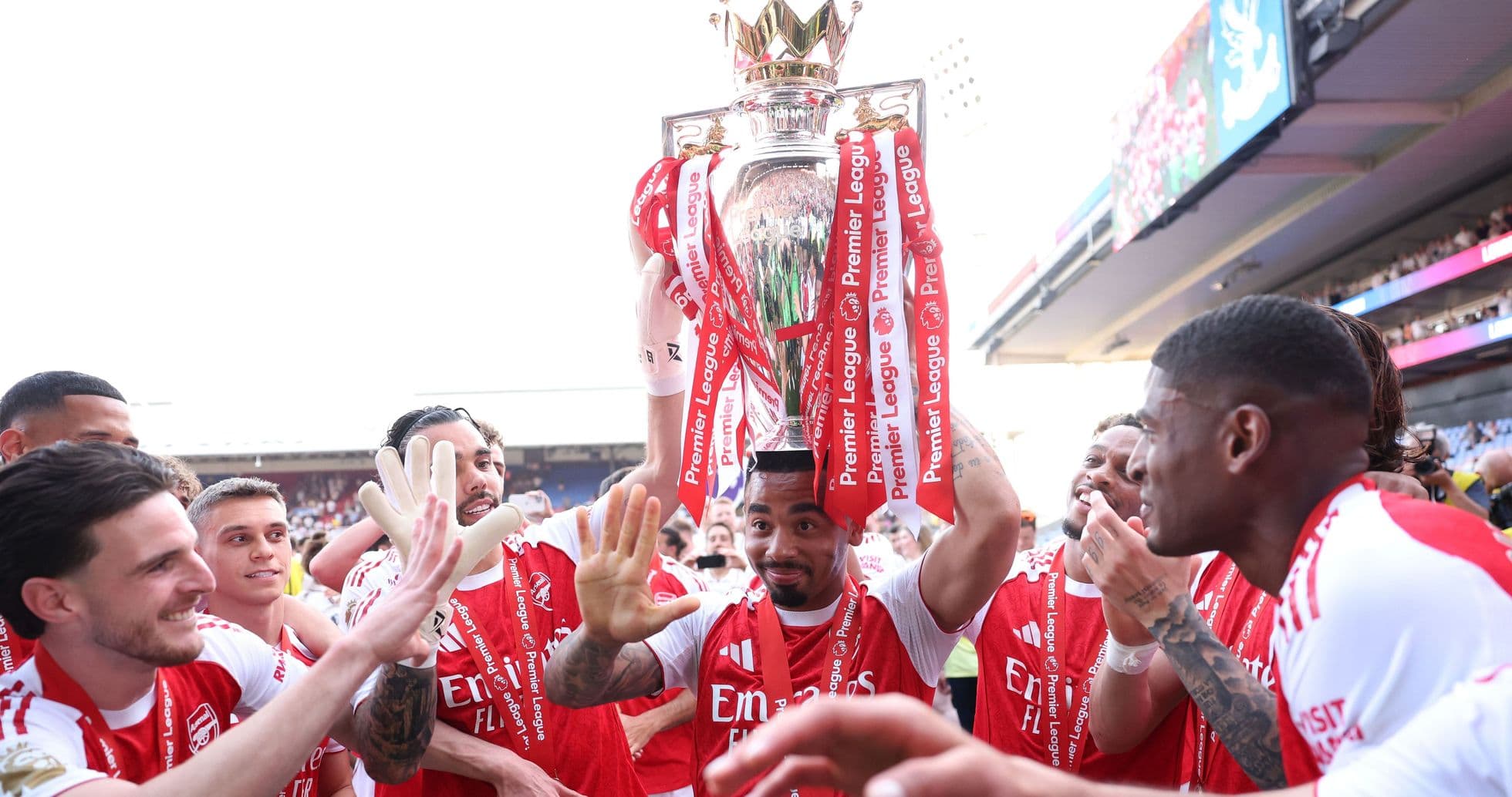 Napoli Pursues Premier League Trio: Gabriel Jesus, Joshua Zirkzee, and Nicolas Jackson in Their Sights Napoli Pursues Premier League Trio: Gabriel Jesus, Joshua Zirkzee, and Nicolas Jackson in Their Sights