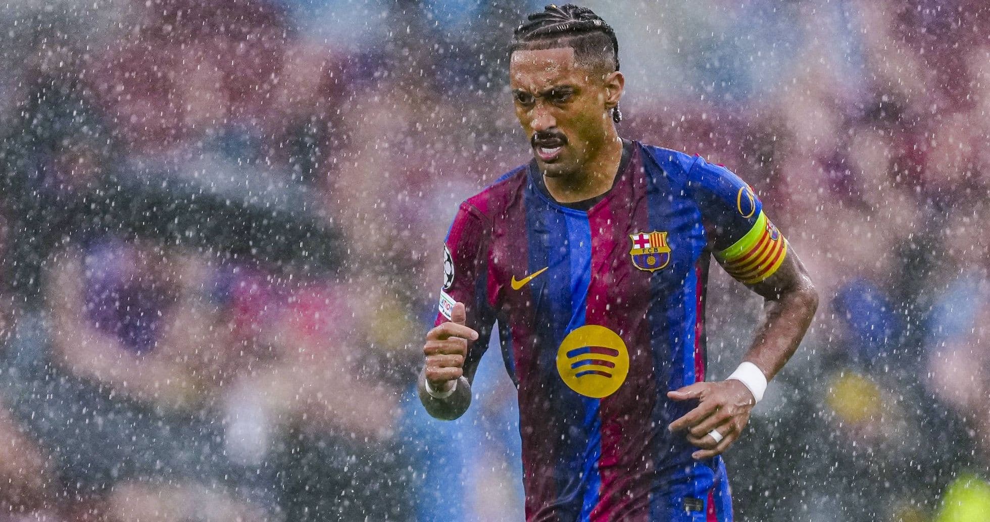 Raphinha Silences Ballon d'Or Speculation After Scoring Twice in Barcelona's Champions League Opener Raphinha Silences Ballon d'Or Speculation After Scoring Twice in Barcelona's Champions League Opener