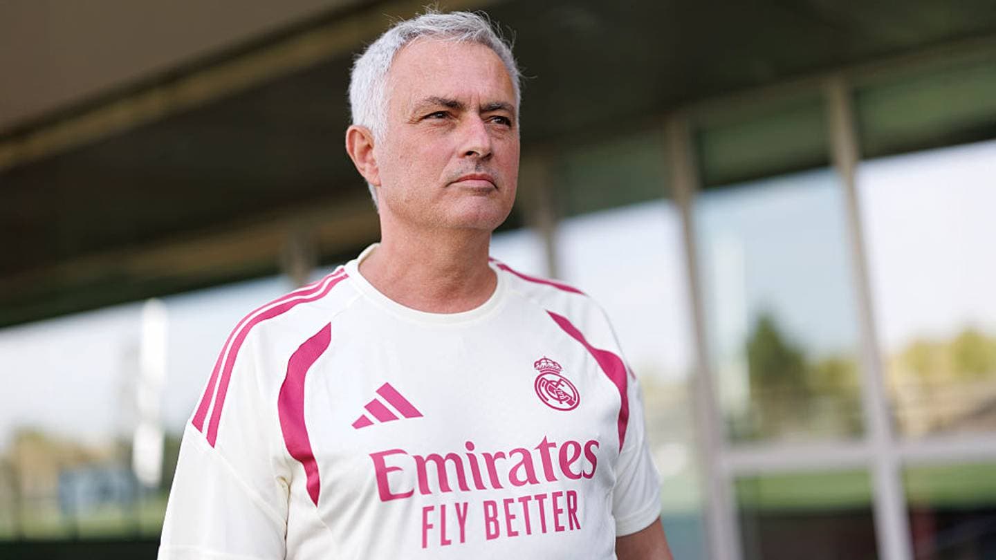 Real Madrid Secures Unexpected Striker Carlos Espí in Rapid Deal Real Madrid Secures Unexpected Striker Carlos Espí in Rapid Deal
