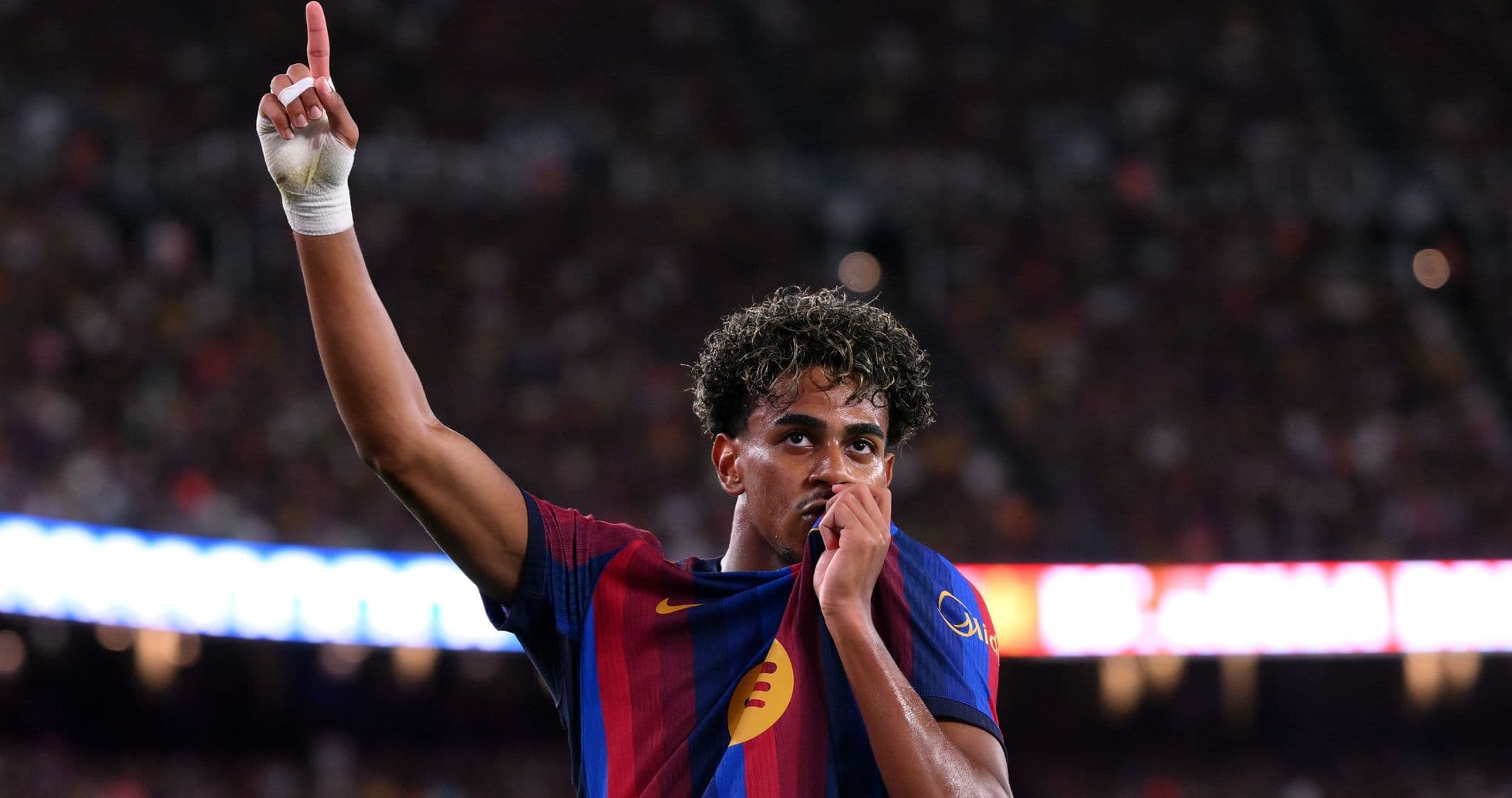 Lamine Yamal Urges Barcelona to Chase Champions League Glory Confidently Lamine Yamal Urges Barcelona to Chase Champions League Glory Confidently