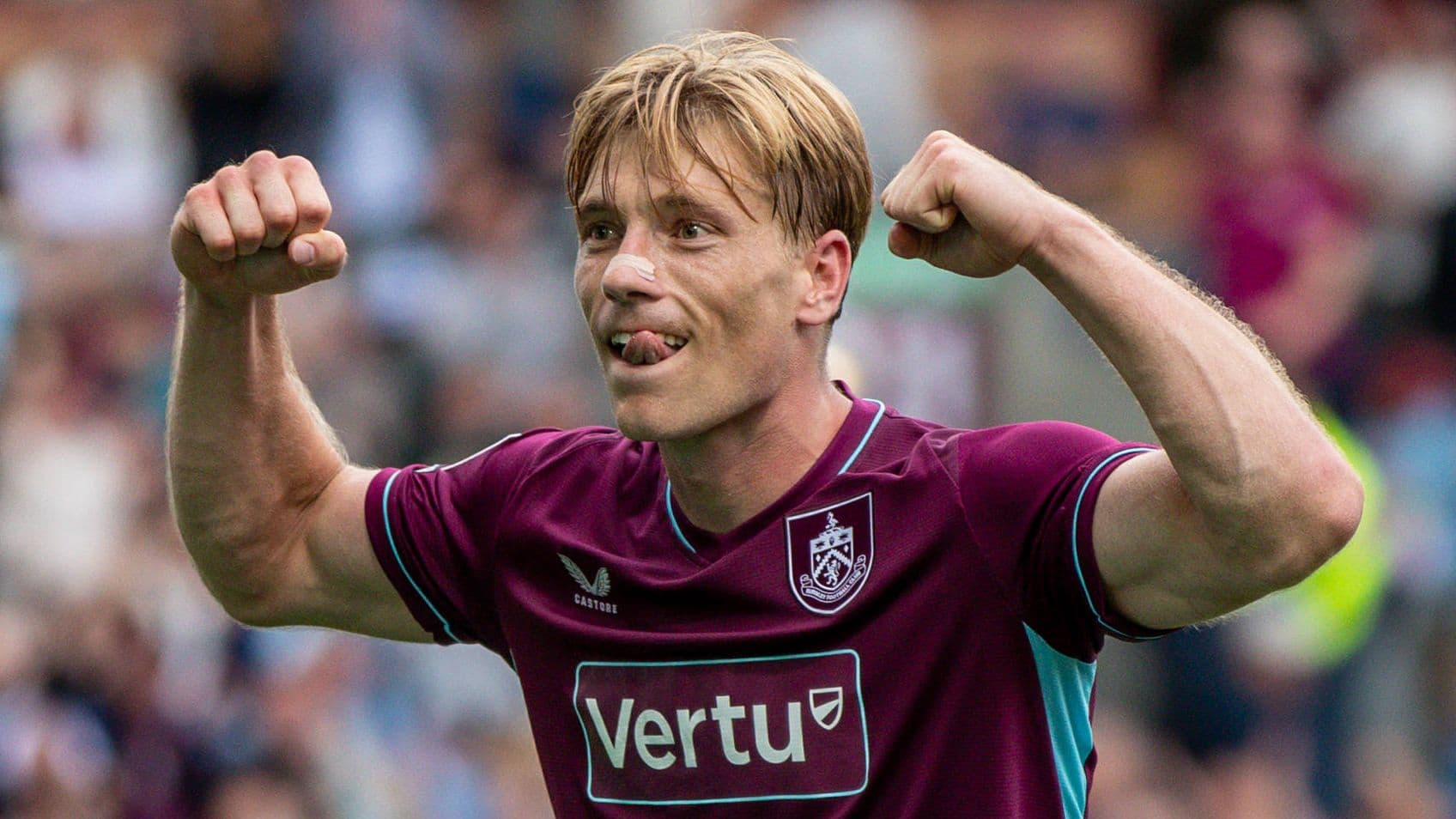 Ipswich Secures Zian Flemming from Burnley for £20 Million on Transfer Deadline Day Ipswich Secures Zian Flemming from Burnley for £20 Million on Transfer Deadline Day