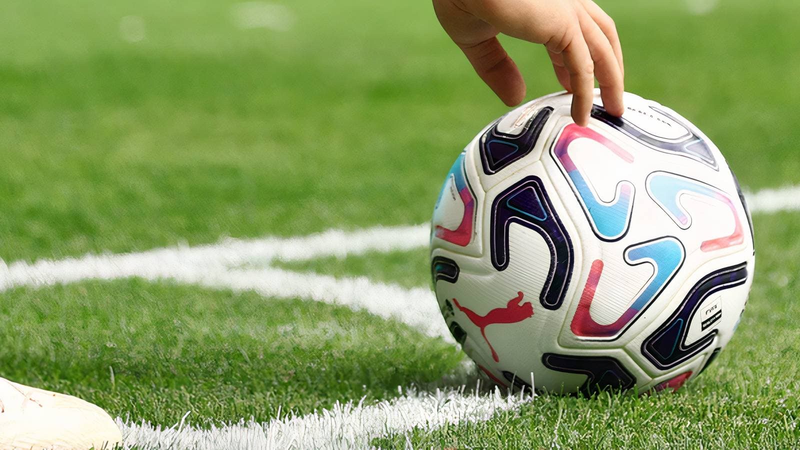 Manchester United Advances Plans for England's Largest Stadium Manchester United Advances Plans for England's Largest Stadium